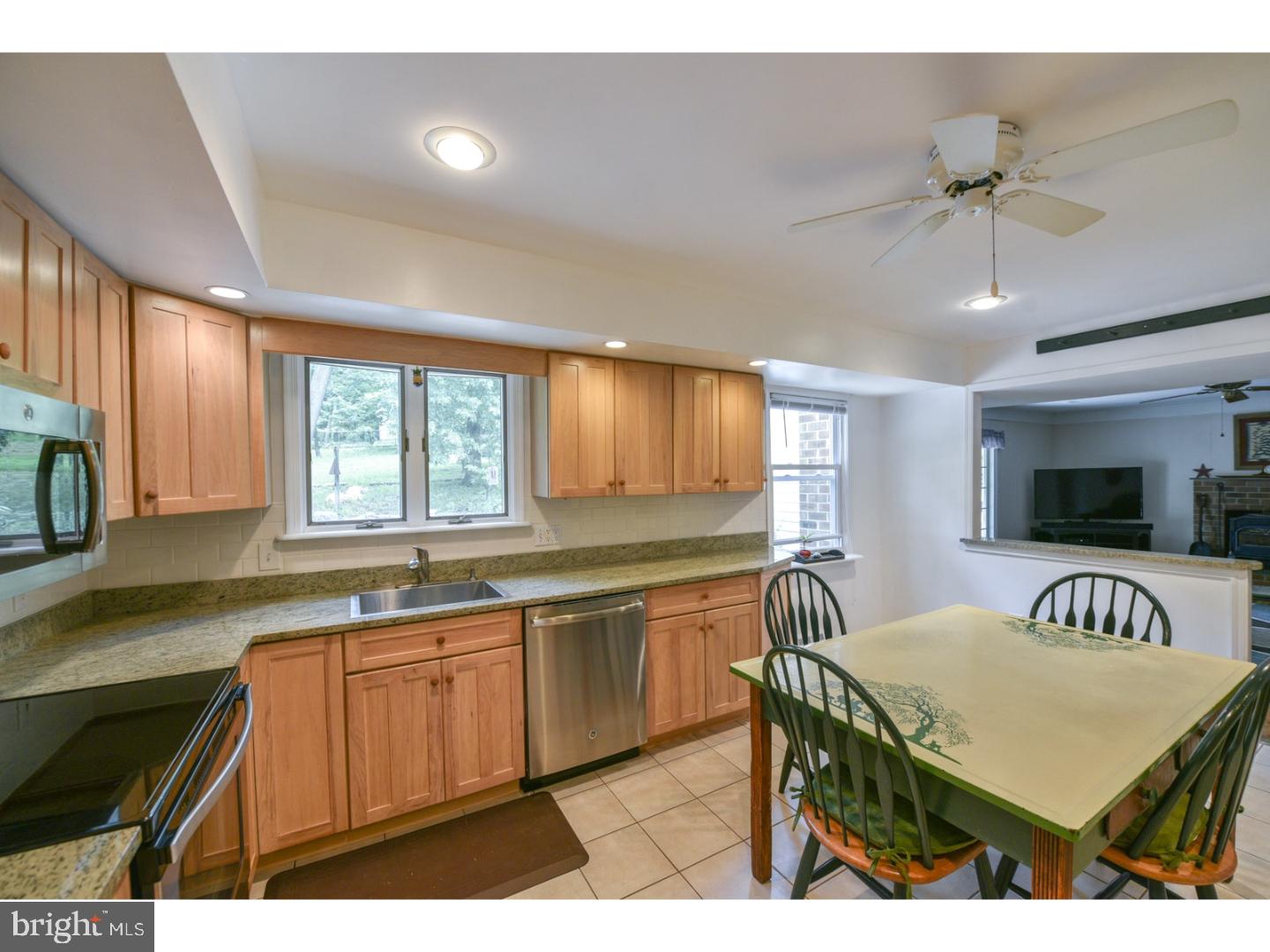 741 Meadowlark Road Audubon, PA 19403 - Photo 4 of 24 Kitchen
