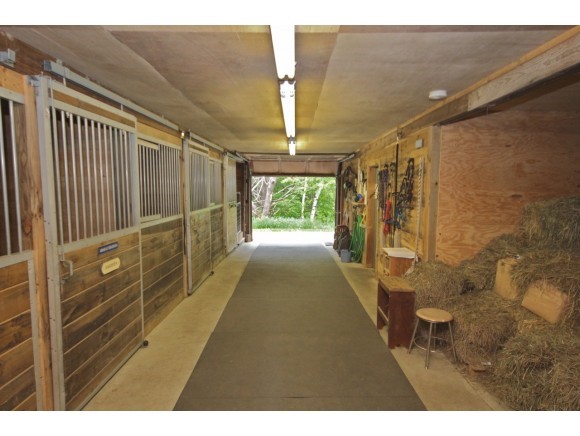 320 Farm Road West Windsor, VT 05089 - Photo 4 of 36 Gallery Image 4