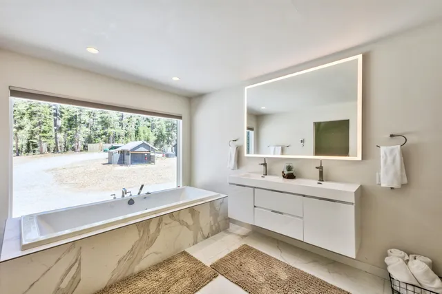 $6,888,888 | 804 Fiberboard Road, Sierraville, CA 96126