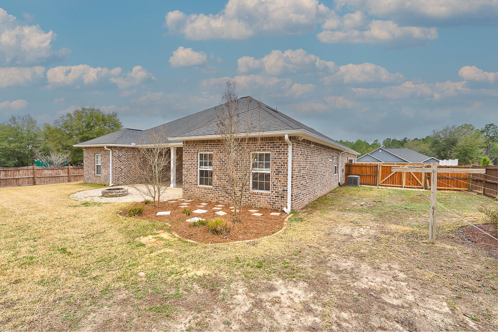 5781 Wayne Rogers Road Crestview, FL 32539 - Photo 36 of 47 Address Here-3