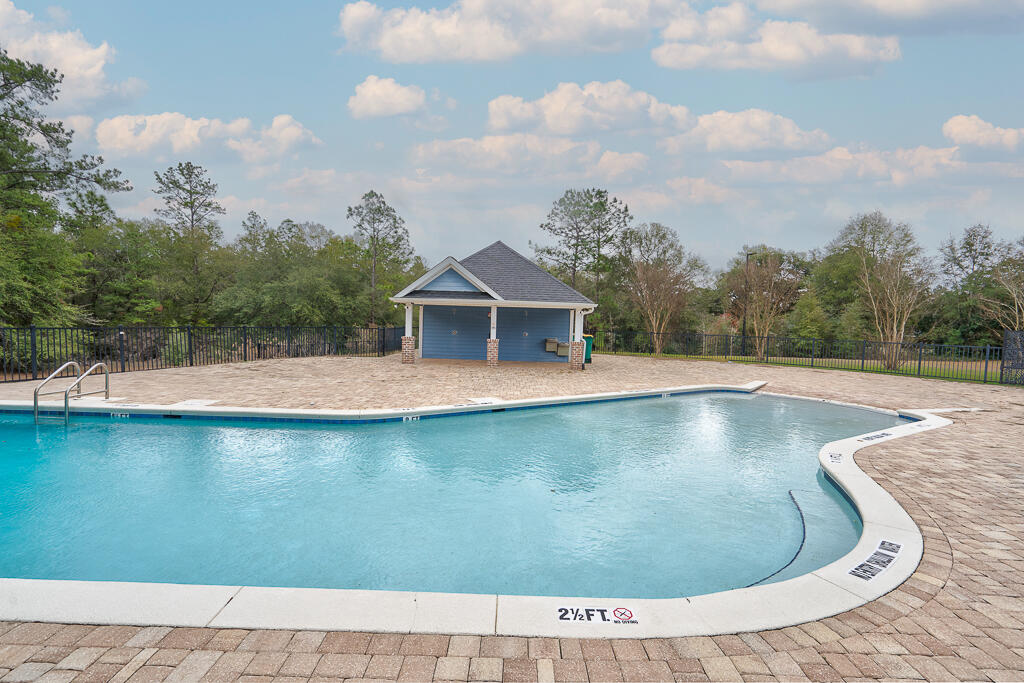 5781 Wayne Rogers Road Crestview, FL 32539 - Photo 46 of 47 pool