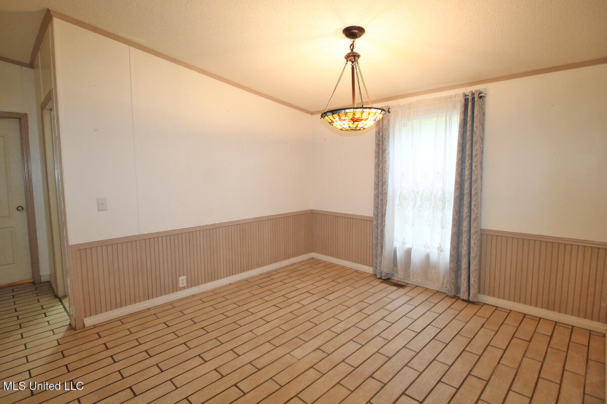 202 Howell Road Lucedale, MS 39452 - Photo 11 of 48 2 (2)