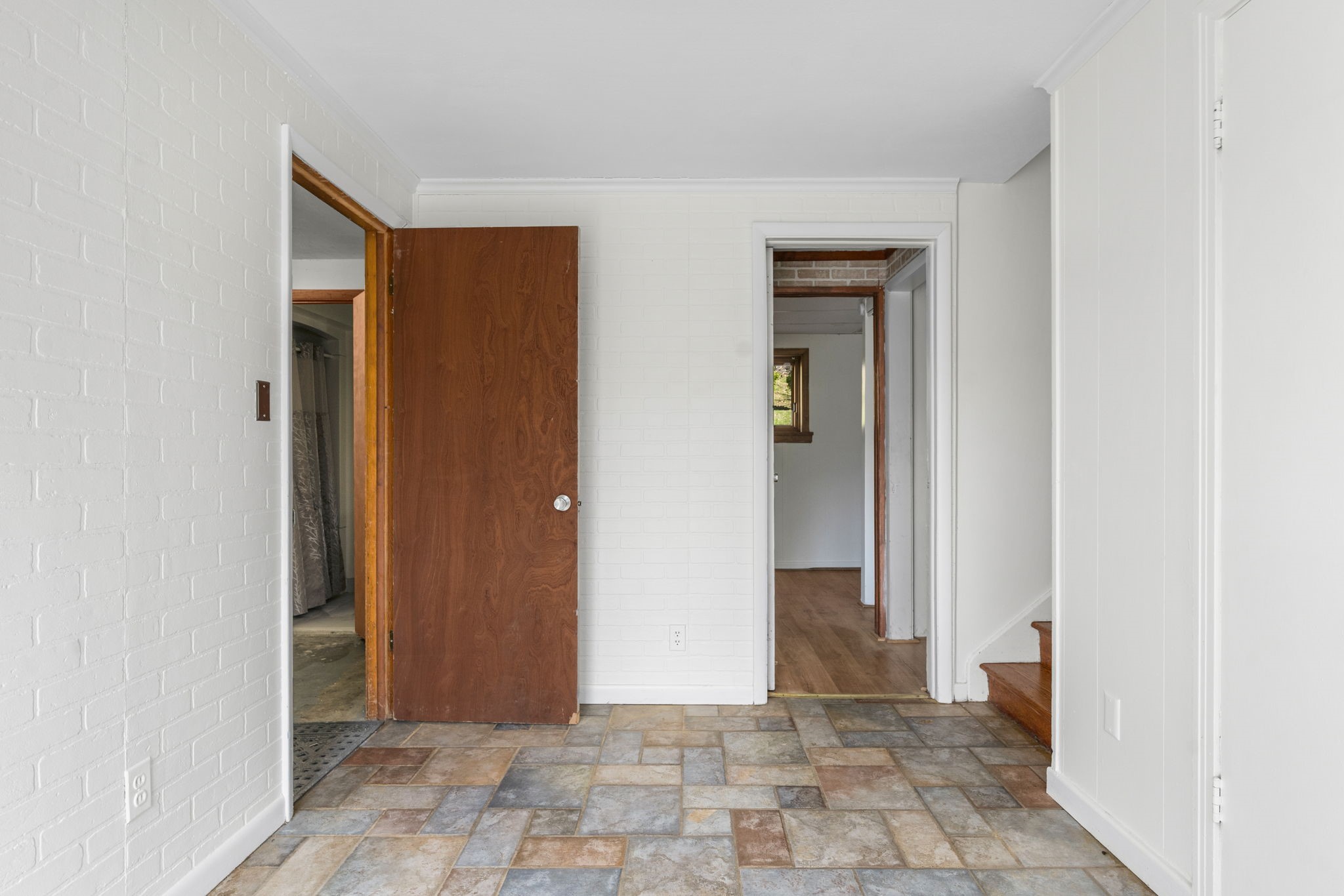 813 Country Club Road Vestal, NY 13850 - Photo 2 of 26