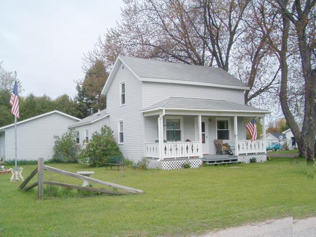 802 Palmyra Street Cheboygan, MI 49721 - Photo 1 of 11 Gallery Image 1