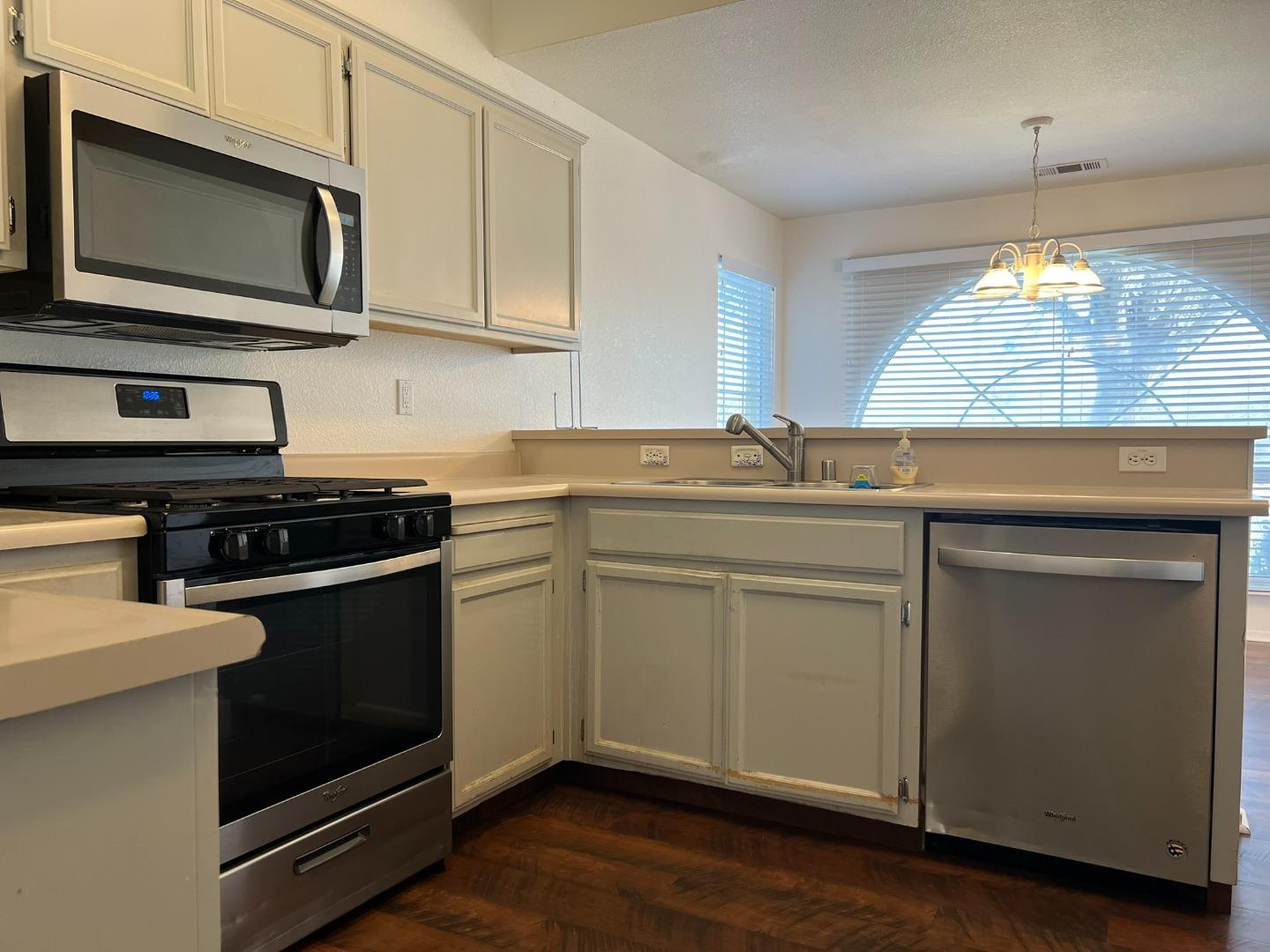 1867 Place Road Los Banos, CA 93635 - Photo 26 of 81 Gallery Image 26