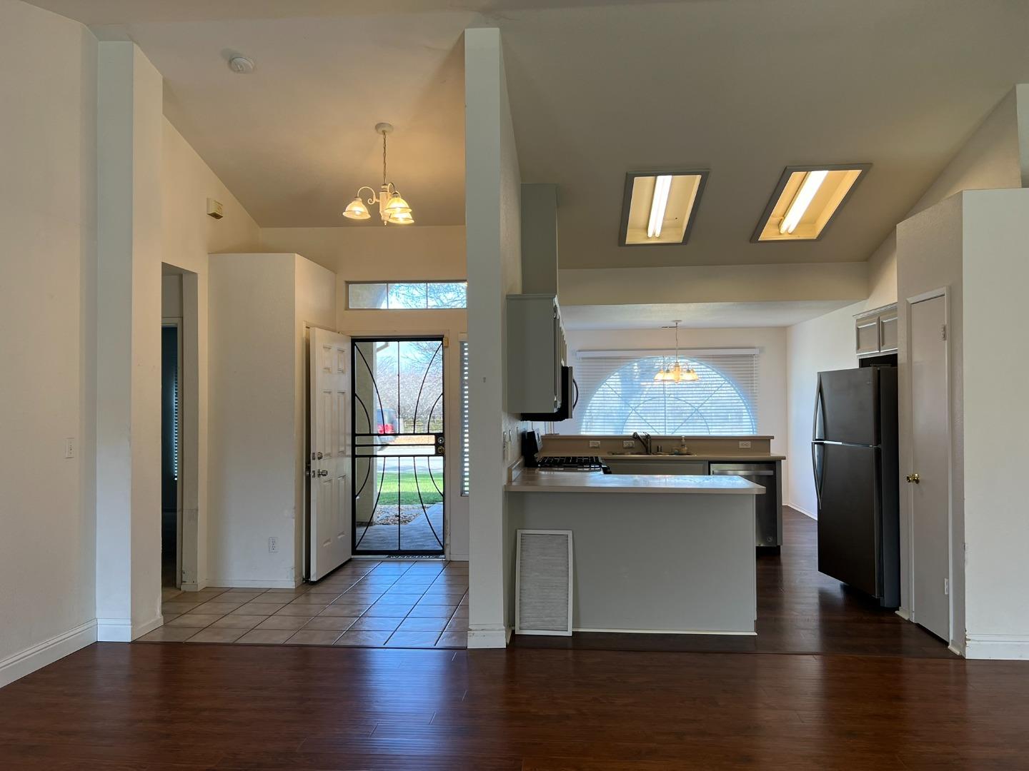 1867 Place Road Los Banos, CA 93635 - Photo 33 of 81 Gallery Image 33