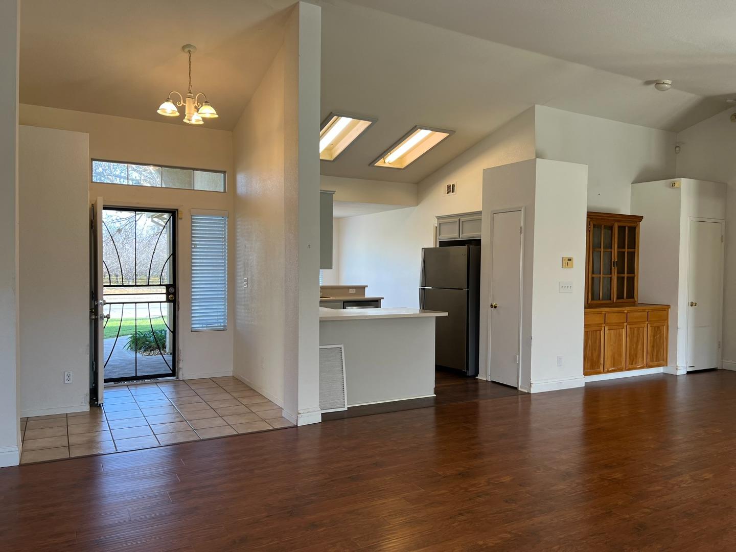 1867 Place Road Los Banos, CA 93635 - Photo 38 of 81 Gallery Image 38