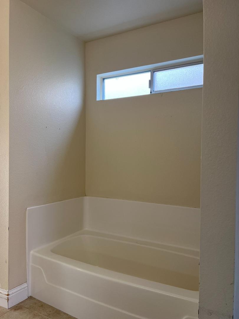 1867 Place Road Los Banos, CA 93635 - Photo 43 of 81 Gallery Image 43