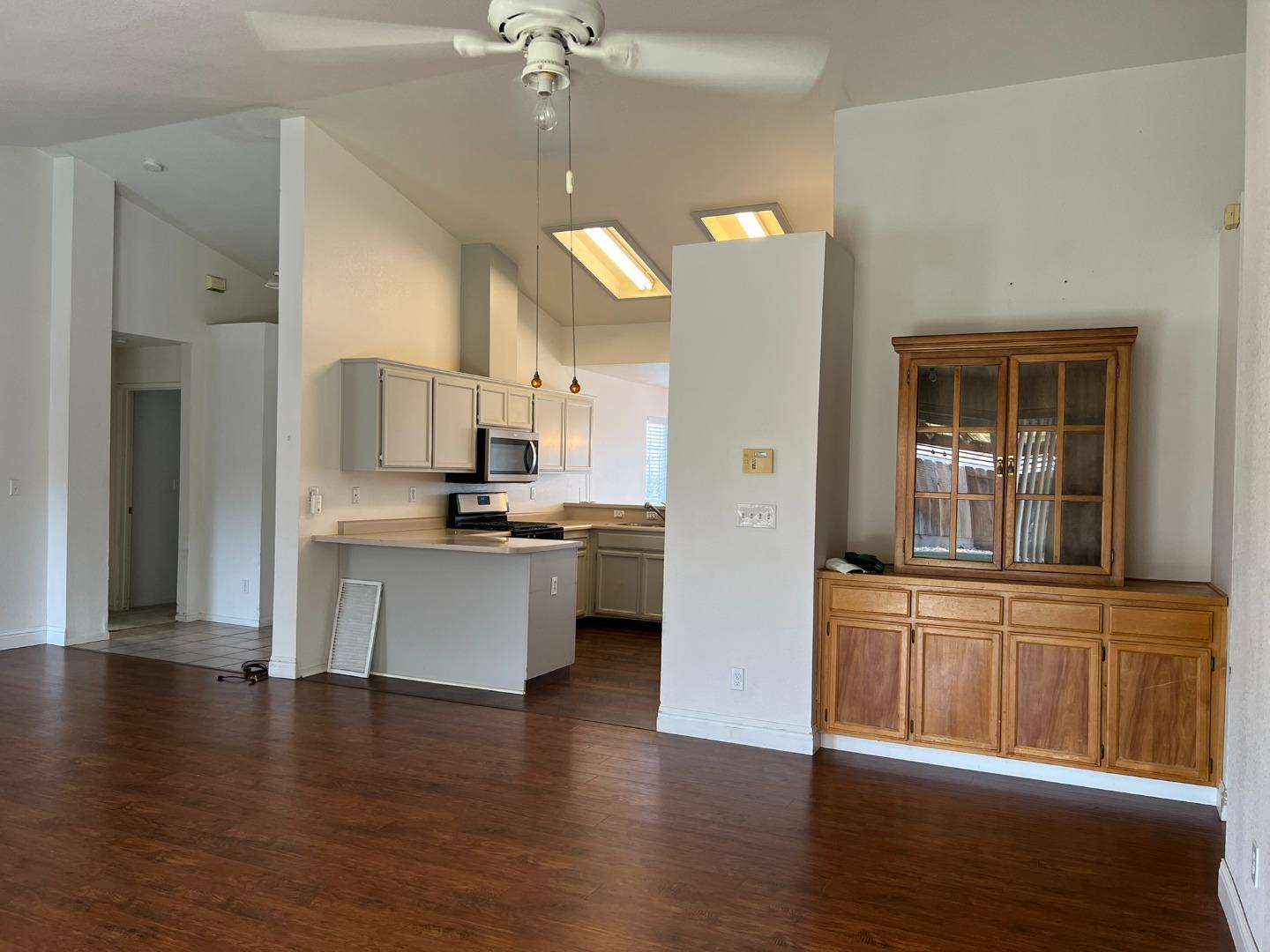 1867 Place Road Los Banos, CA 93635 - Photo 53 of 81 Gallery Image 53