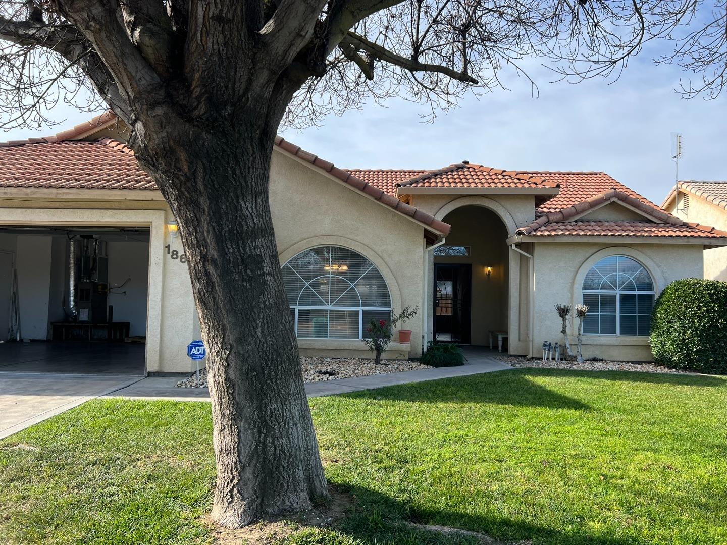 1867 Place Road Los Banos, CA 93635 - Photo 10 of 81 Gallery Image 10