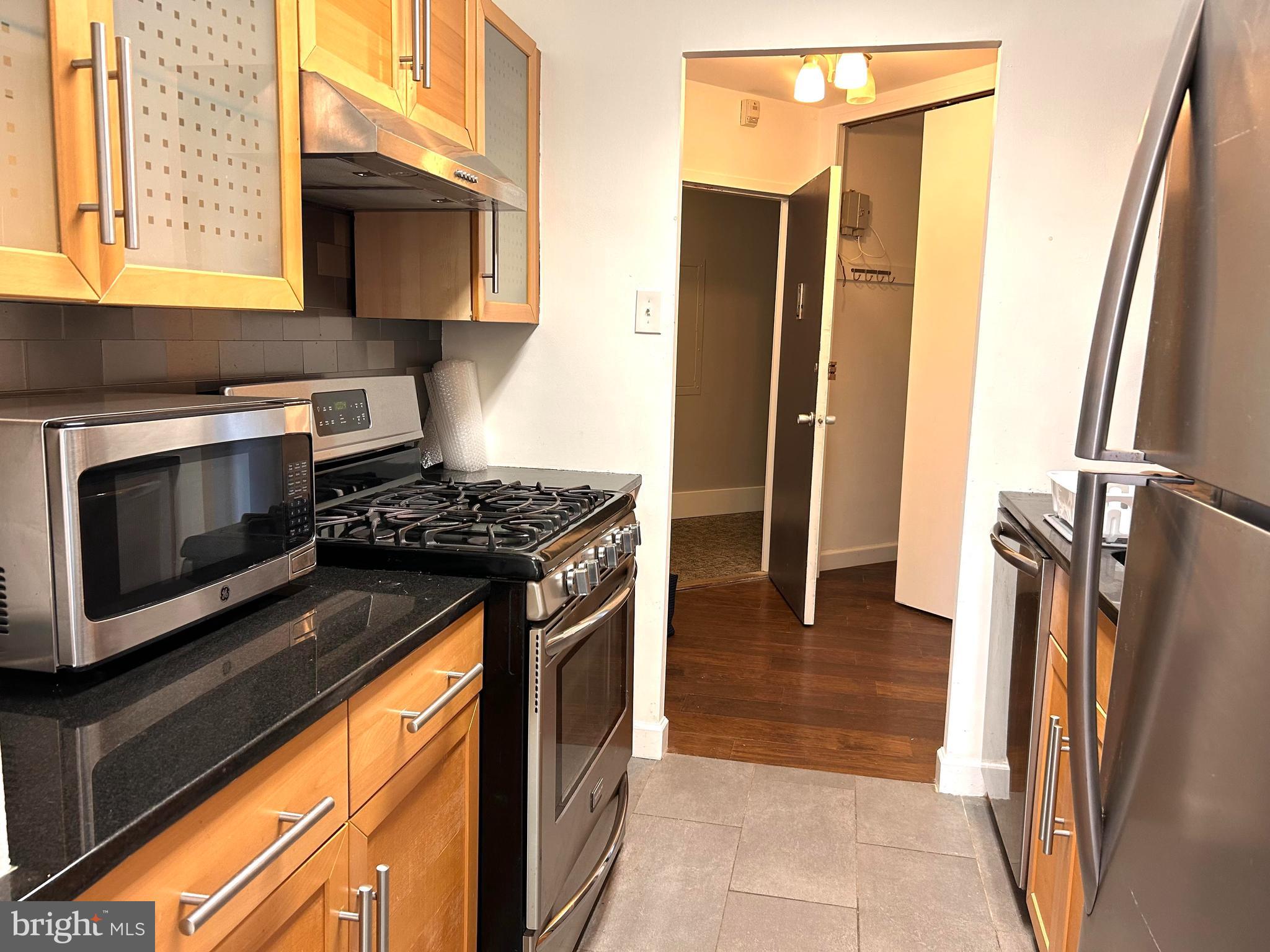 4000 Tunlaw Road Northwest, Unit 318 Washington, DC 20007 - Photo 9 of 24