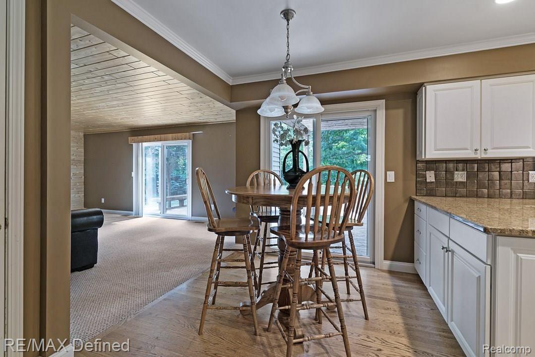 2119 North Fairview Lane Rochester, MI 48306 - Photo 14 of 33 2119-North-Fairview-14.jpg