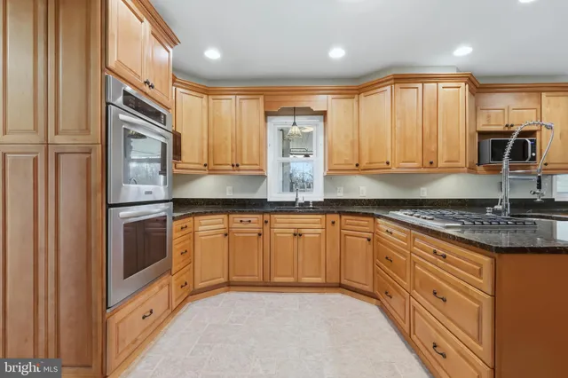 $920,000 | 12920 Hillcrest Place, Charlotte Hall, MD 20622