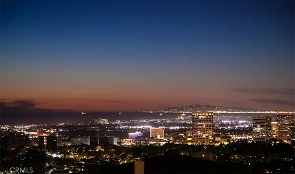 $18,995,000 | 53 Montecito Drive, Corona del Mar, CA 92625
