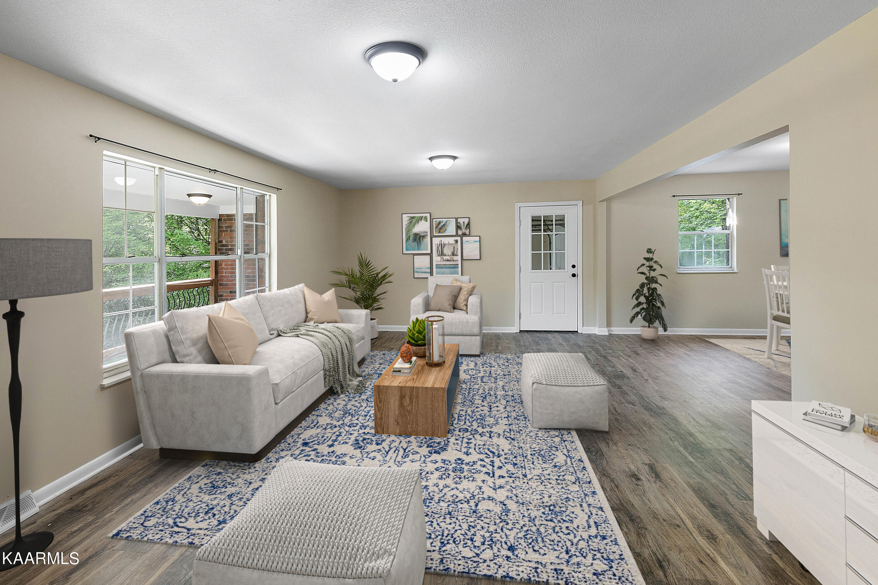 3915 Idumea Road Corryton, TN 37721 - Photo 12 of 39 Living Room