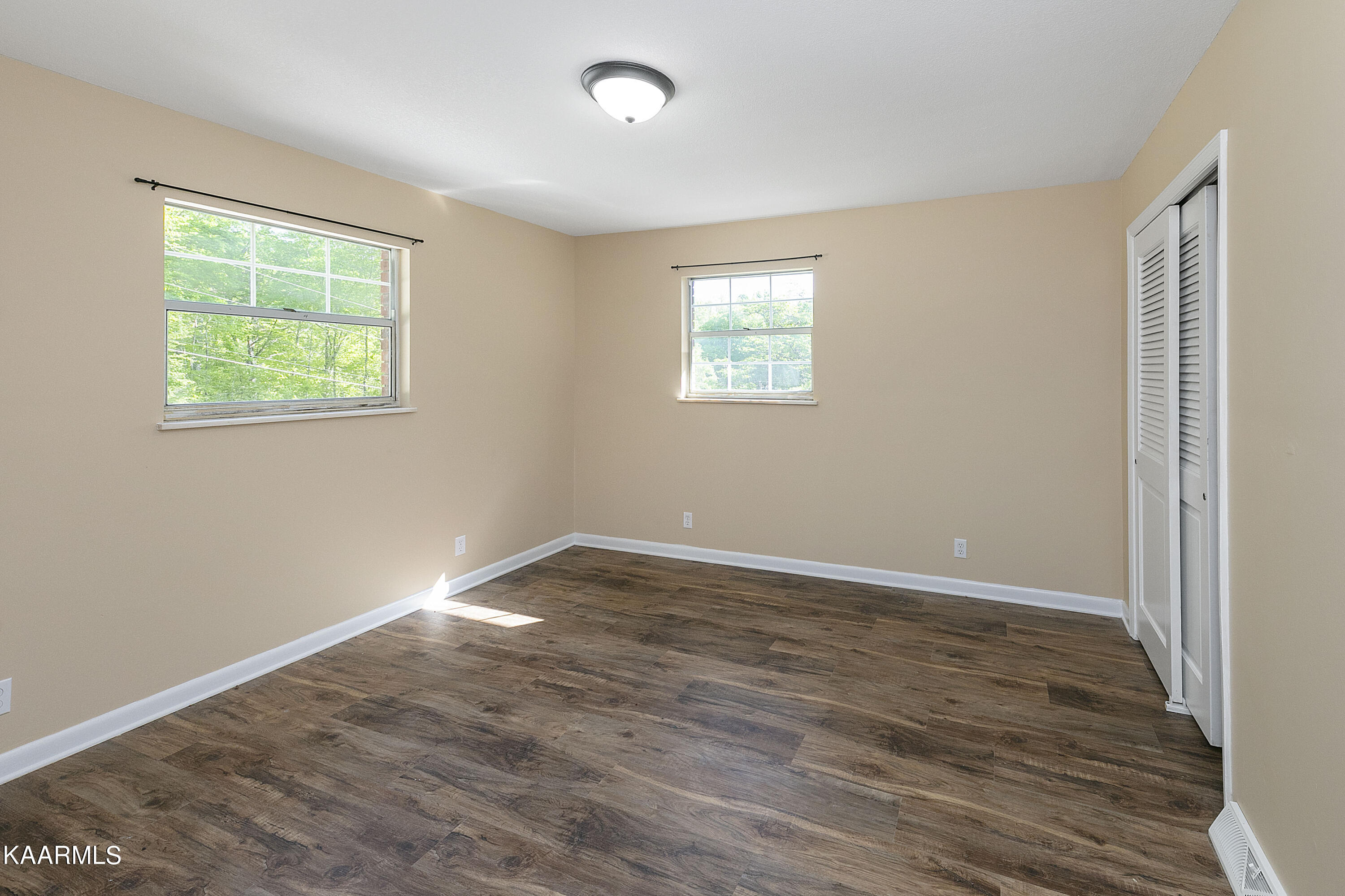 3915 Idumea Road Corryton, TN 37721 - Photo 22 of 39 Guest Bedroom 1