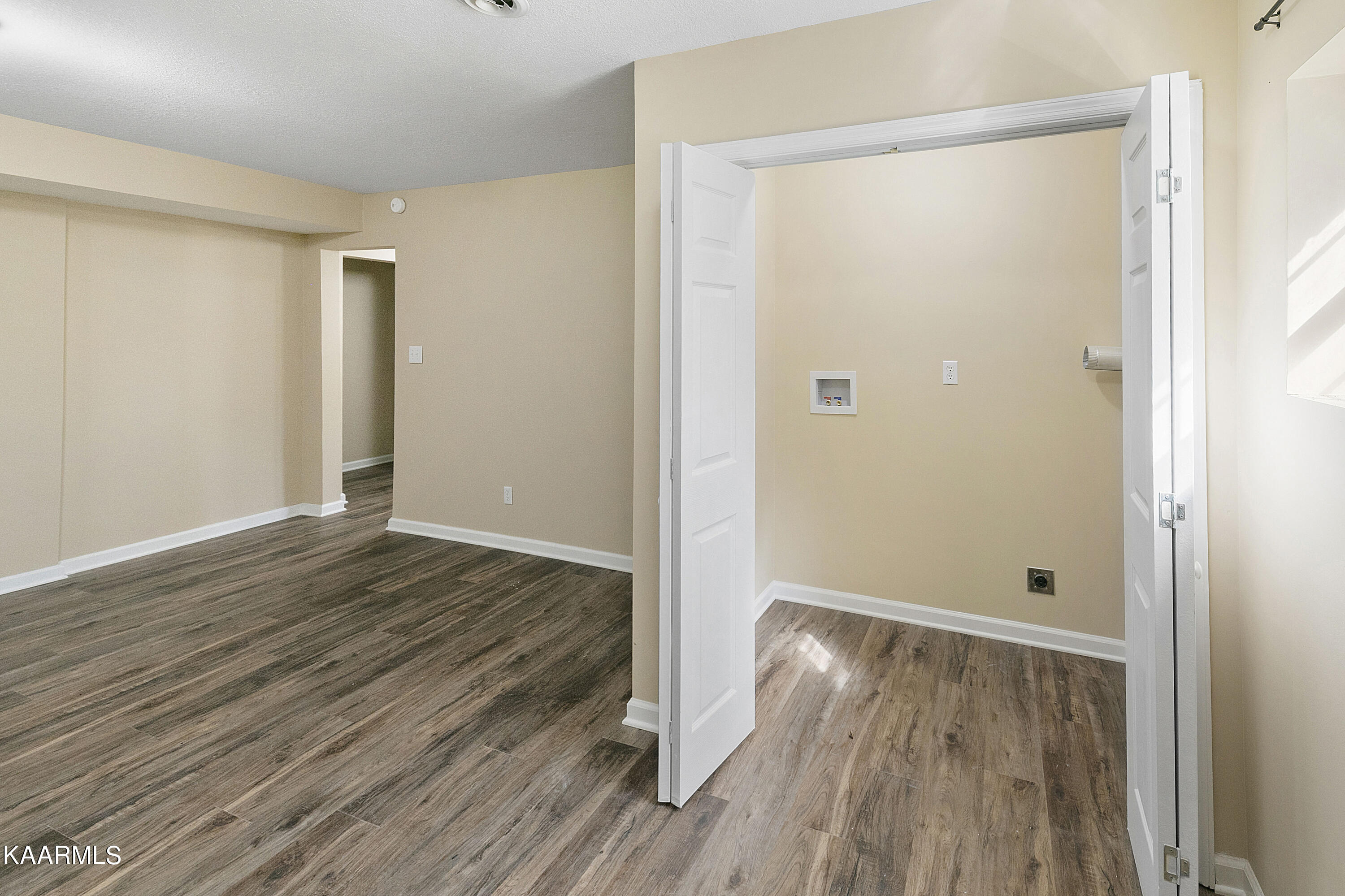 3915 Idumea Road Corryton, TN 37721 - Photo 27 of 39 Laundry