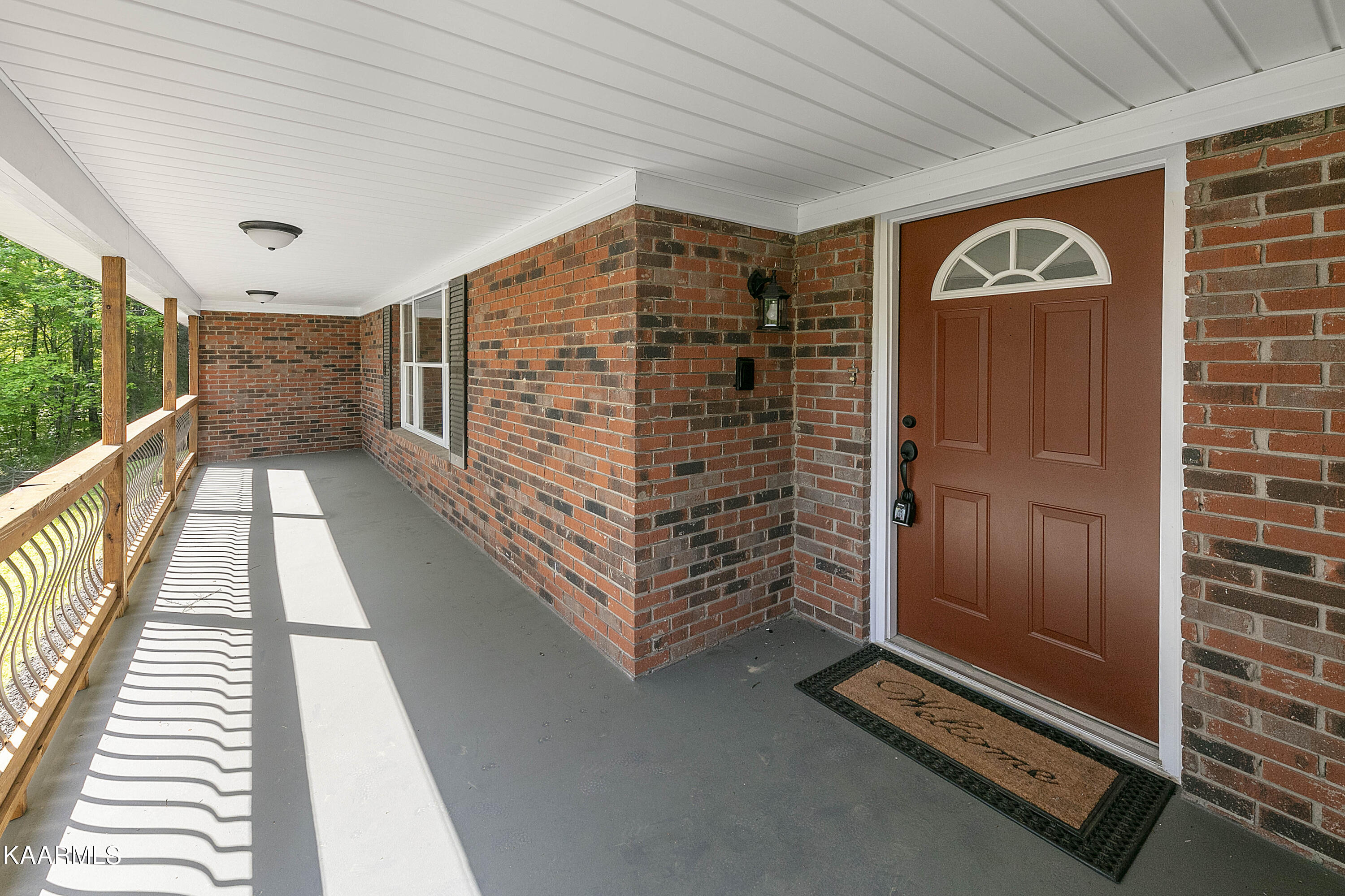 3915 Idumea Road Corryton, TN 37721 - Photo 7 of 39 Large Porch
