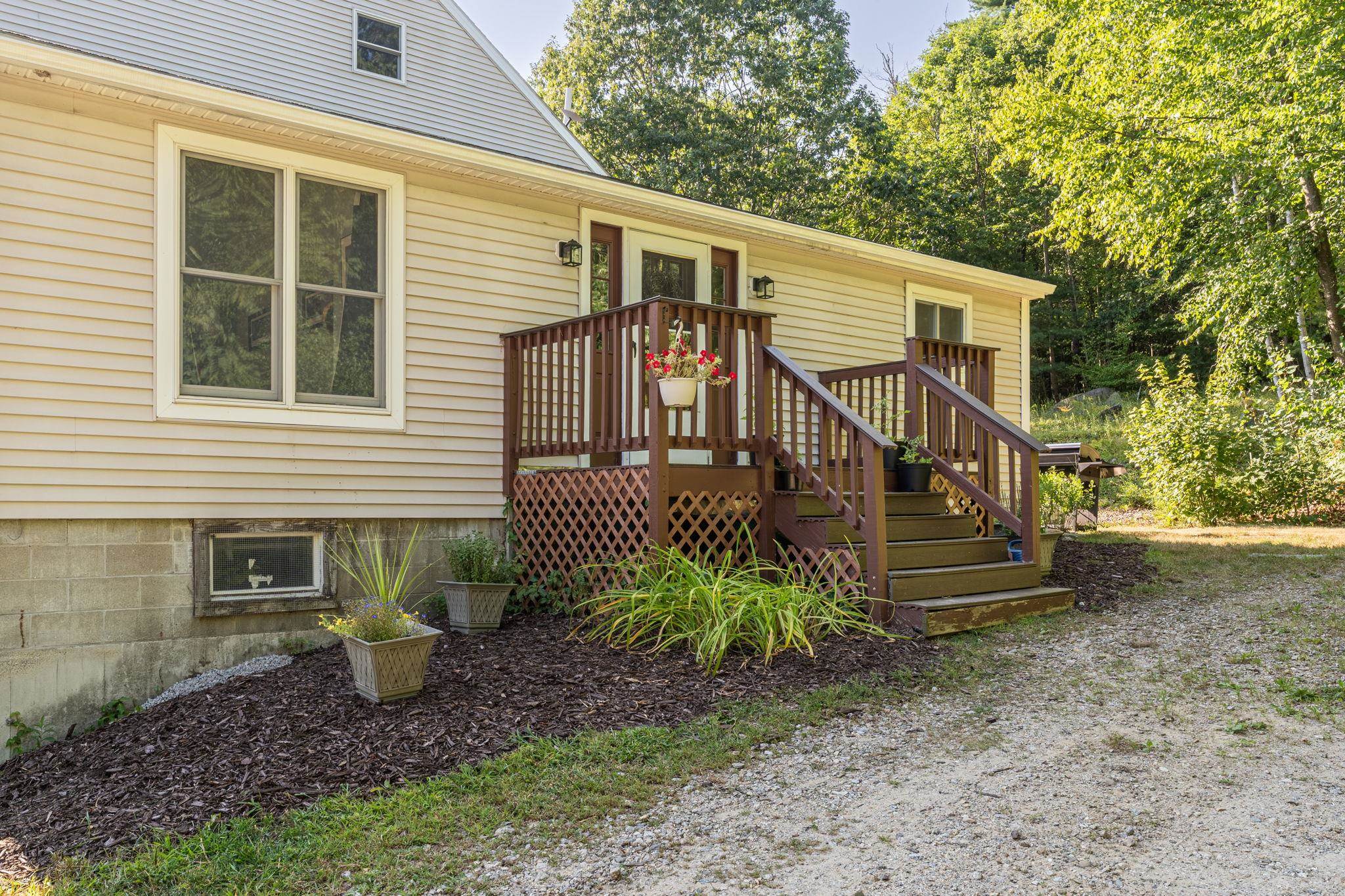 362 Colby Hill Road Henniker, NH 03242 - Photo 15 of 60