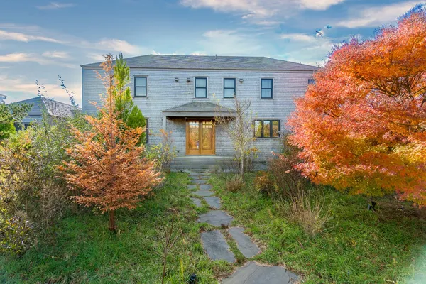 $4,350,000 | 3 Monohansett Road, Nantucket, MA 02554