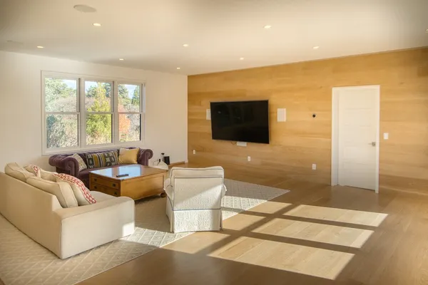 $4,350,000 | 3 Monohansett Road, Nantucket, MA 02554