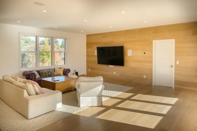 $4,350,000 | 3 Monohansett Road, Nantucket, MA 02554