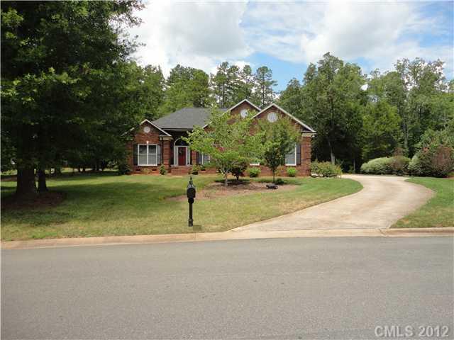 8057 Stevens Mill Road Matthews, NC 28104 - Photo 2 of 16 Gallery Image 2