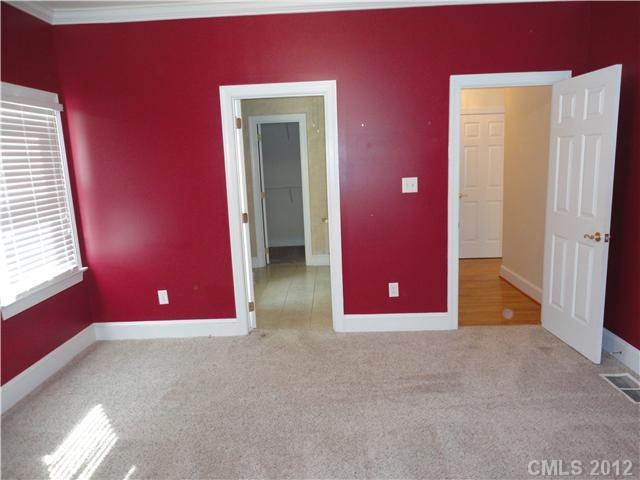 8057 Stevens Mill Road Matthews, NC 28104 - Photo 12 of 16 Gallery Image 12