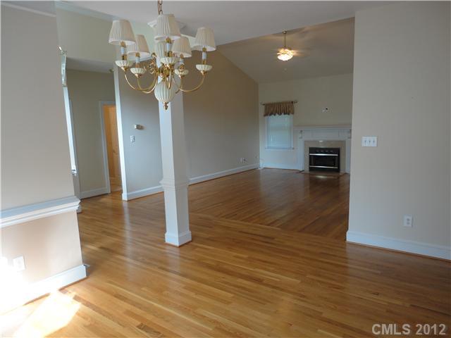 8057 Stevens Mill Road Matthews, NC 28104 - Photo 9 of 16 Gallery Image 9