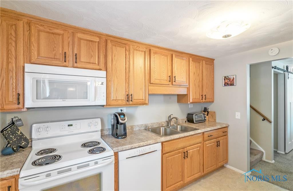 2423 Kenmoore Road Maumee, OH 43537 - Photo 17 of 33 Gallery Image 17