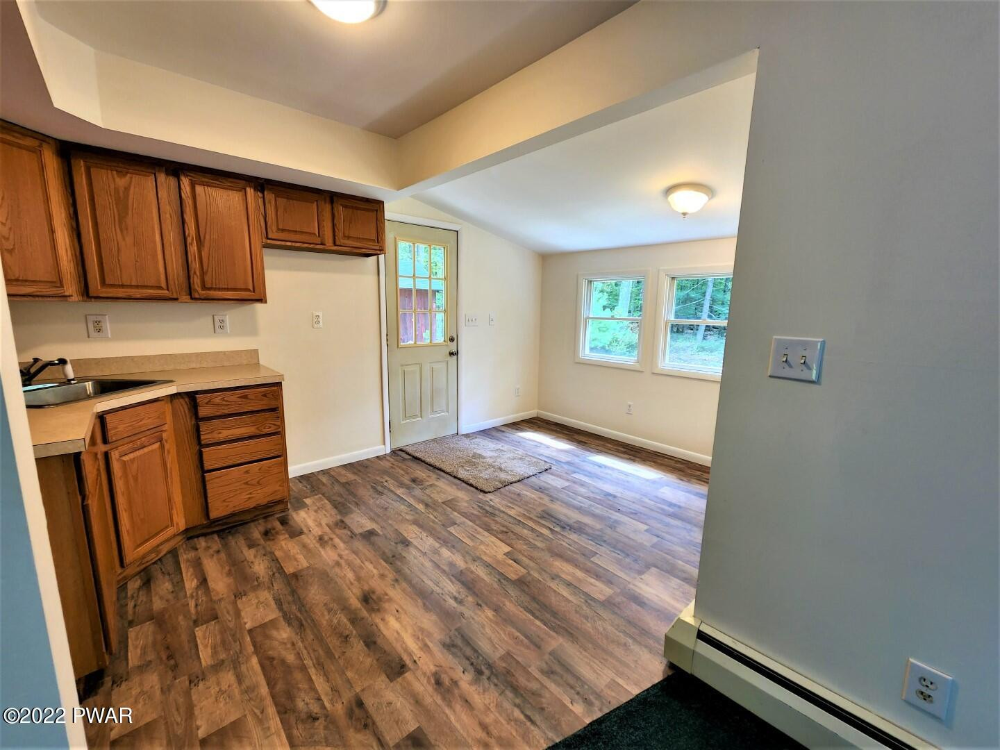 354 Boneridge Road Hawley, PA 18428 - Photo 4 of 12