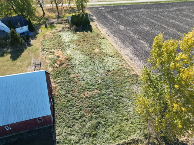 $274,900 | 1624 East 1200 North Road, Milford, IL 60953