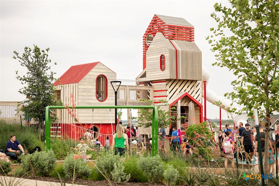 9517 Boathouse Drive Austin, TX 78744 - Photo 20 of 24 Community