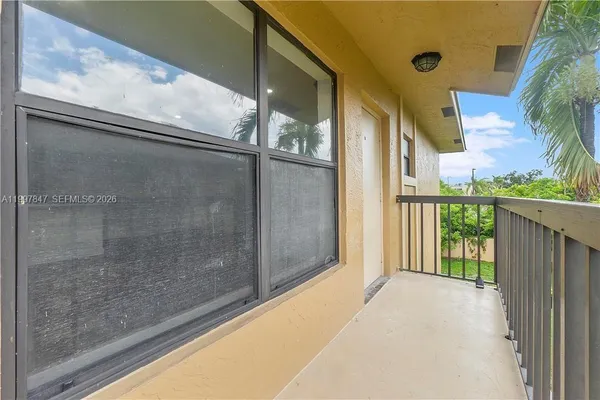 $2,300 | 6690 West 26th Court, Unit 2316, Hialeah, FL 33016