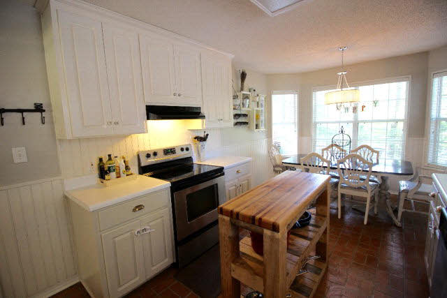 108 Avon Circle East Daphne, AL 36526 - Photo 15 of 46 Kitchen
