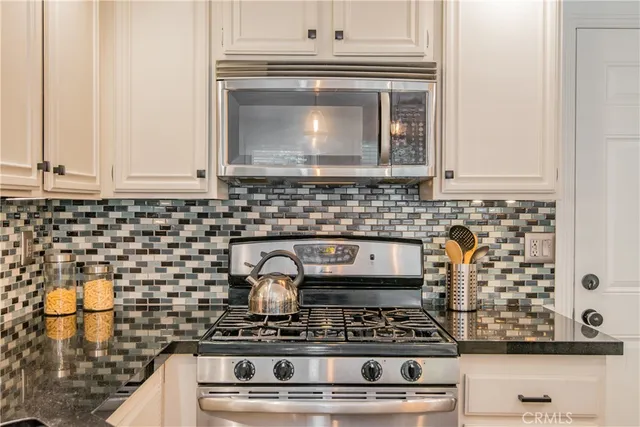 $599,000 | 3954 Cochran Street, Unit 61, Simi Valley, CA 93063