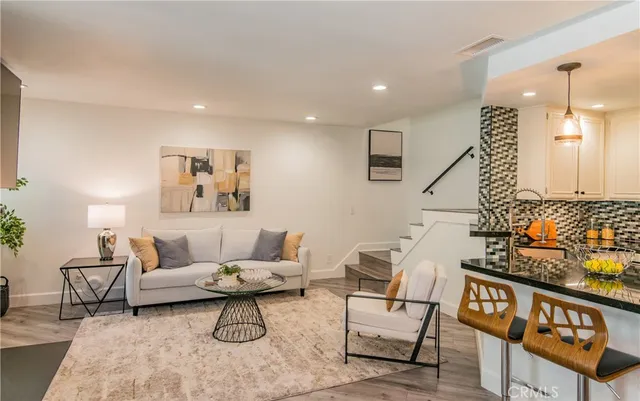 $599,000 | 3954 Cochran Street, Unit 61, Simi Valley, CA 93063