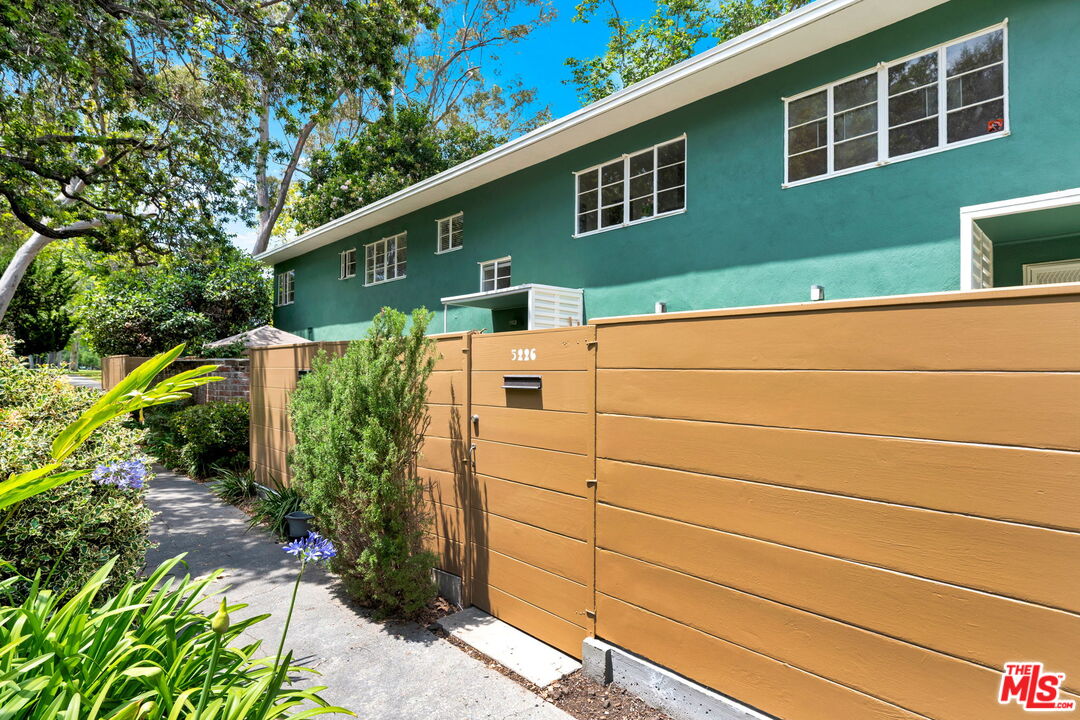 5226 Village Green - View 2