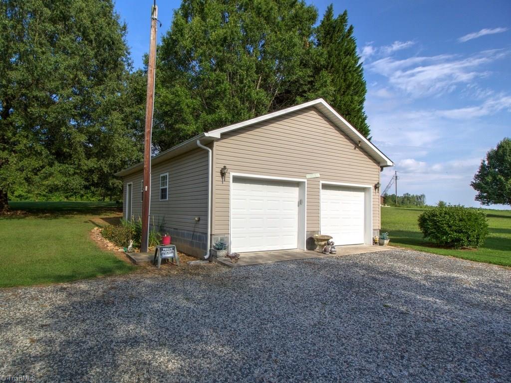 449 Haw Road Browns Summit, NC 27214 - Photo 25 of 28 Gallery Image 25