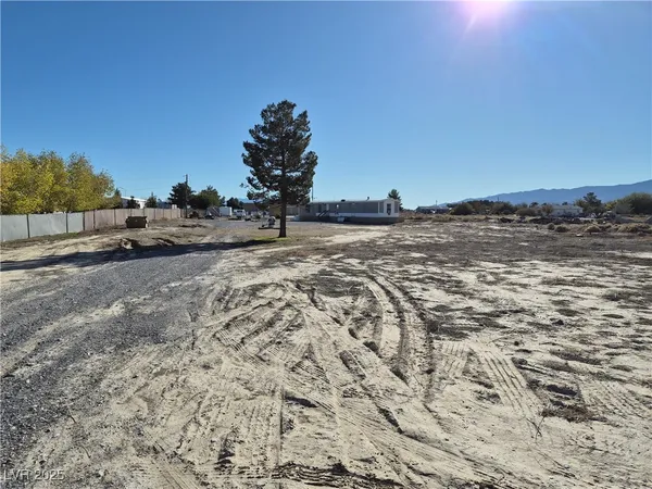 $140,000 | 4651 Navajo Boulevard, Pahrump, NV 89061