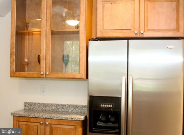 1216 Southview Road Baltimore, MD 21218 - Photo 2 of 27 Kitchen side profile