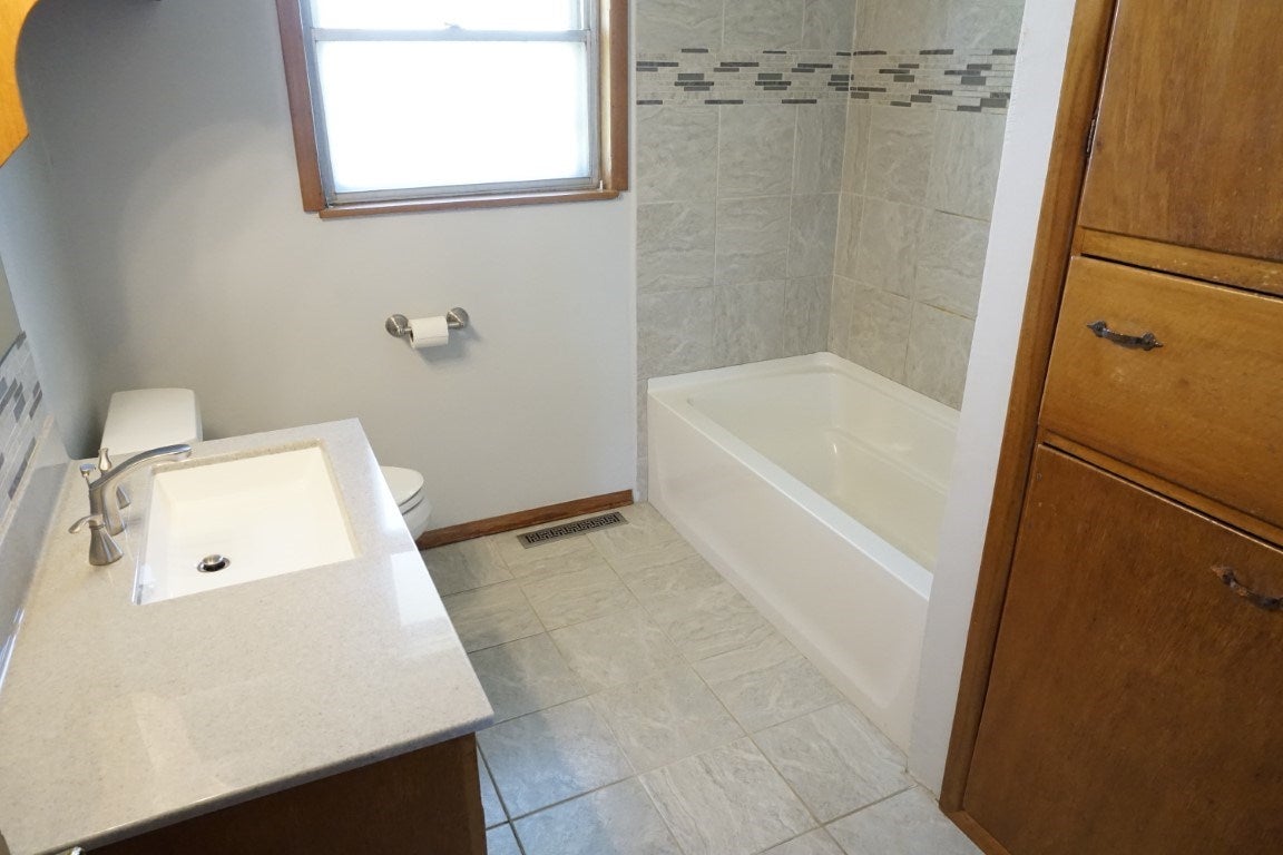 5 Hillcrest Street Perry, OK 73077 - Photo 10 of 27 Gallery Image 10