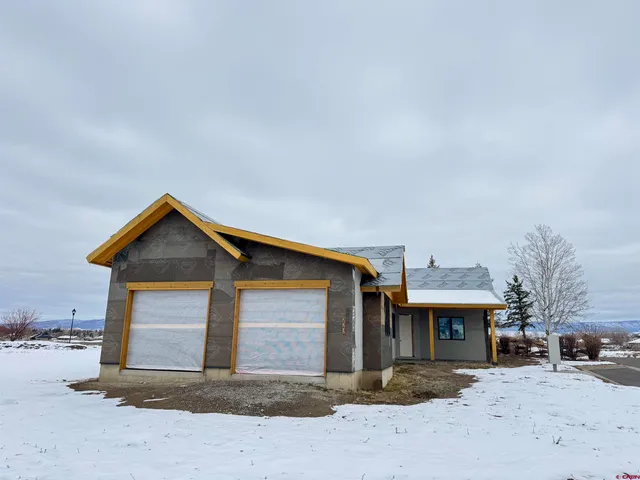 $890,000 | 2529 Bridges Loop, Montrose, CO 81401