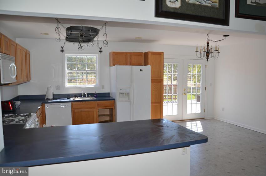 21845 Albie Road Sherwood, MD 21665 - Photo 11 of 17 Interior (General)