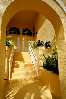 $495,000 | 2121 South Ocean Boulevard, Unit 804, Lauderdale-by-the-Sea, FL 33062