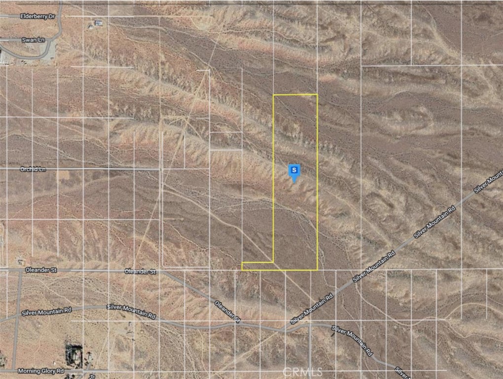 15510 Oleander Street Oro Grande, CA 92368 - Photo 3 of 6 a bathroom with a shower