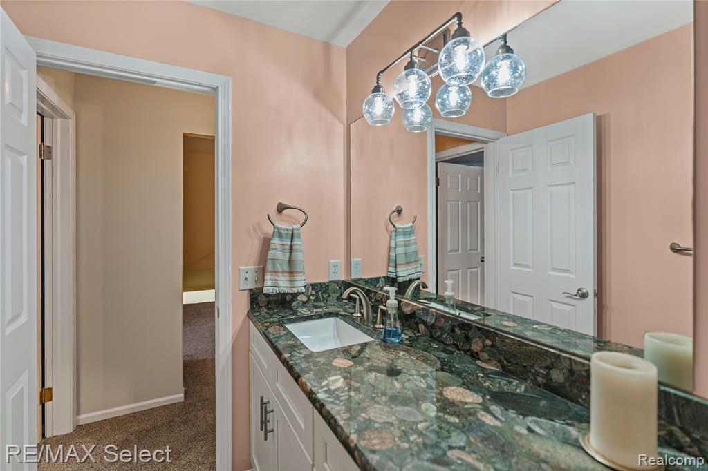 4278 Springwood Fenton, MI 48430 - Photo 37 of 80