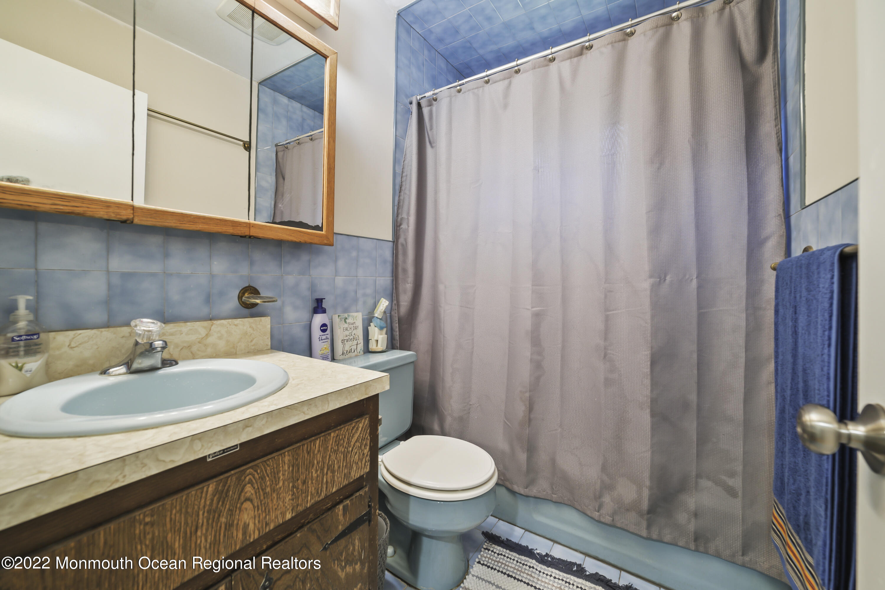 1581 Maxim Southard Road Howell, NJ 07731 - Photo 21 of 33 947A3850