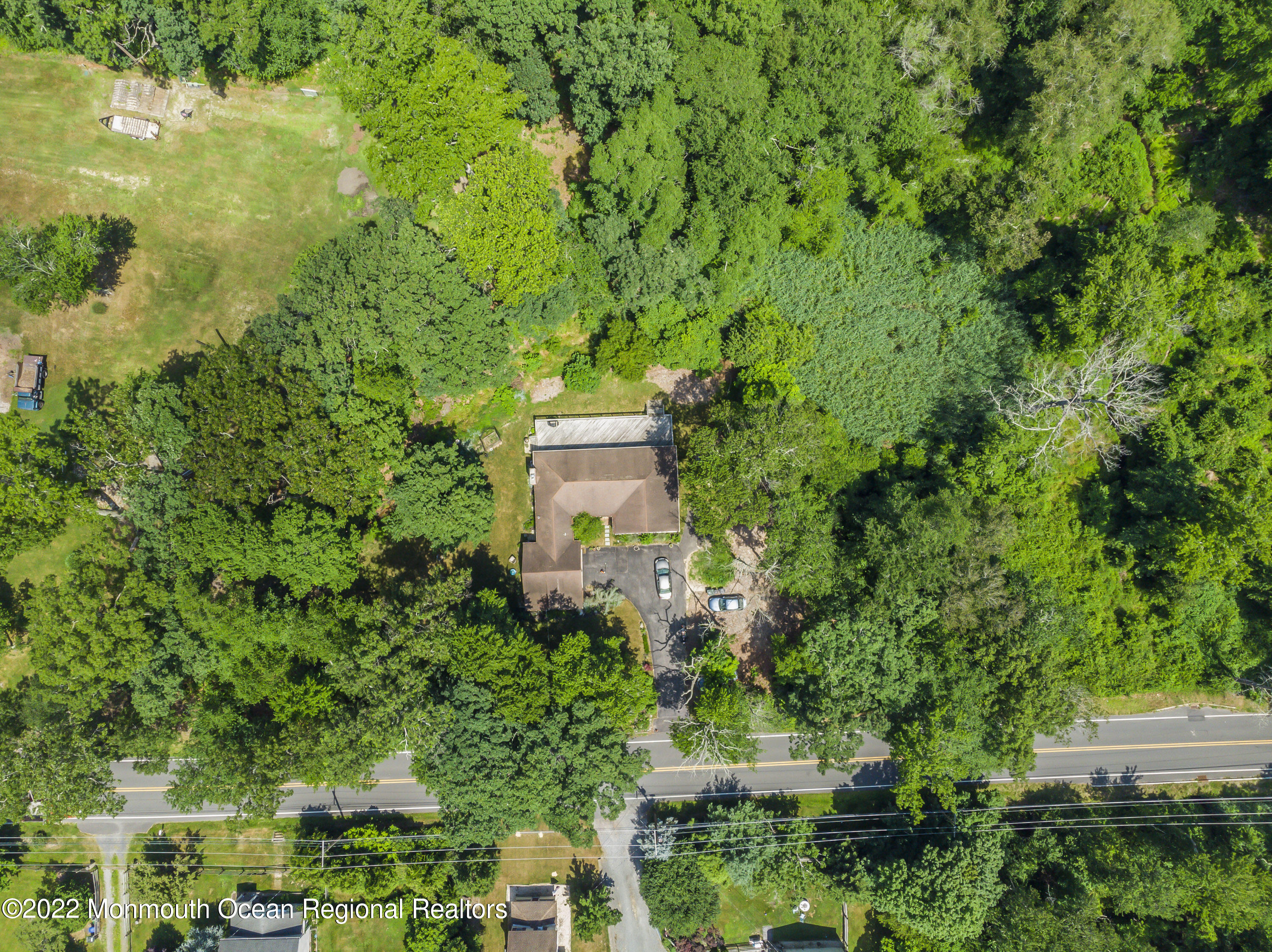 1581 Maxim Southard Road Howell, NJ 07731 - Photo 28 of 33 DJI_0154