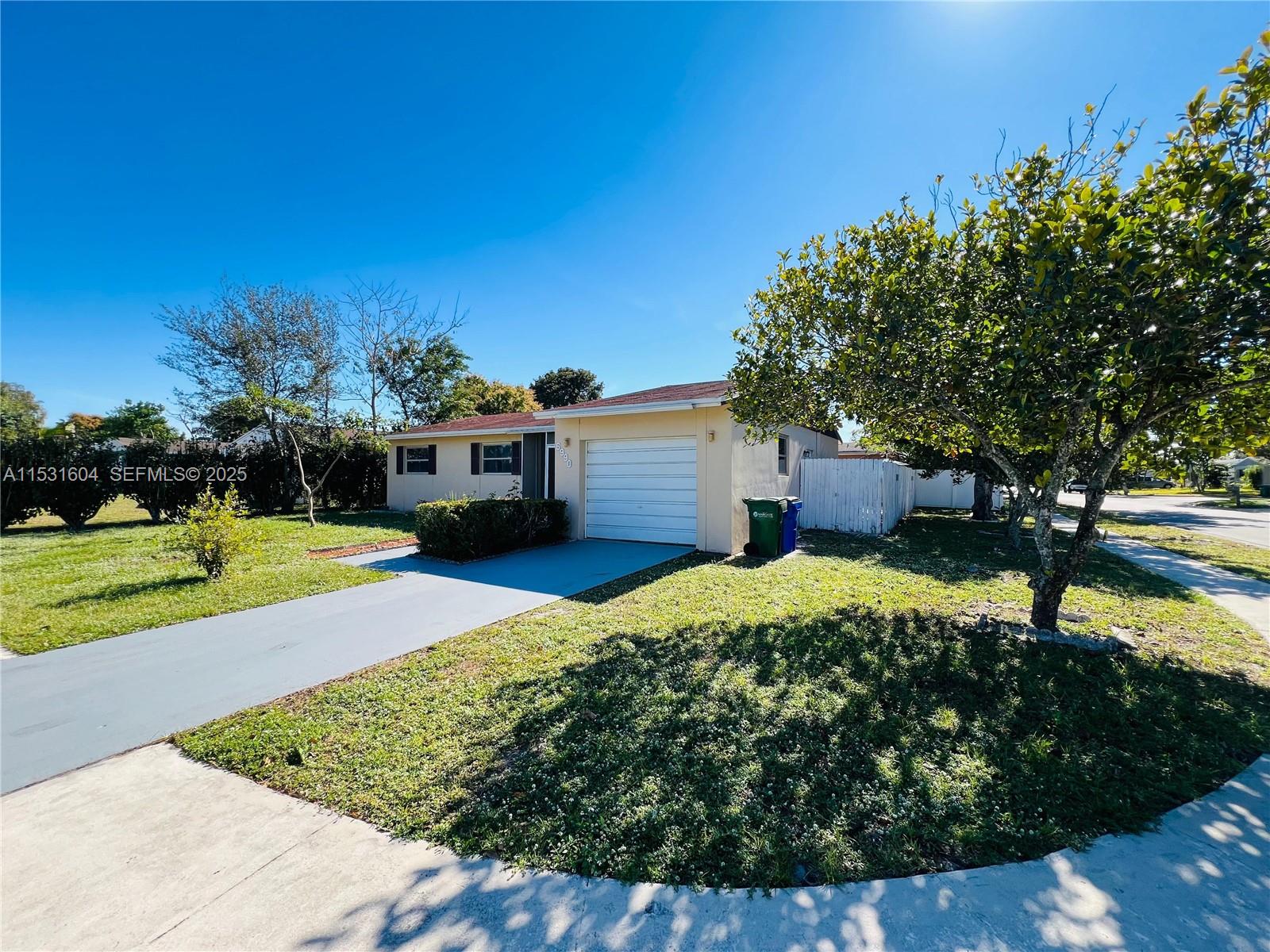 6990 Southwest 1st Street Margate, FL 33068 - Photo 6 of 33